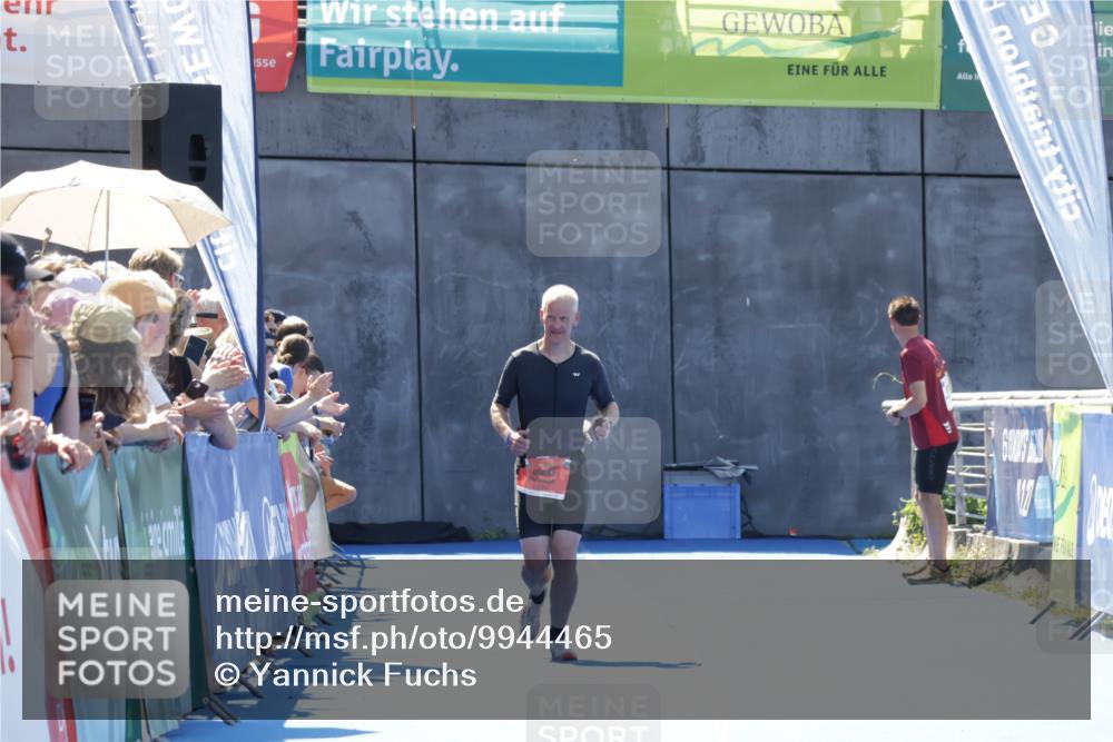 09.08.2026 - GEWOBA Citytriathlon Bremen Yannick Fuchs http://msf.ph/oto/9944465 09.08.2026 14:17:52 Ziel  meine-sportfotos.de