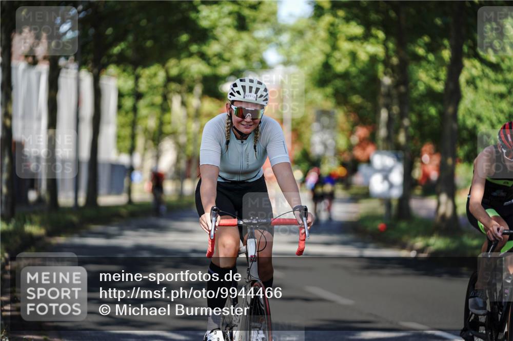 09.08.2026 - GEWOBA Citytriathlon Bremen Michael Burmester http://msf.ph/oto/9944466 09.08.2026 10:33:28 Radfahren 177, 282, 285, 331, 410, 433, 484 meine-sportfotos.de