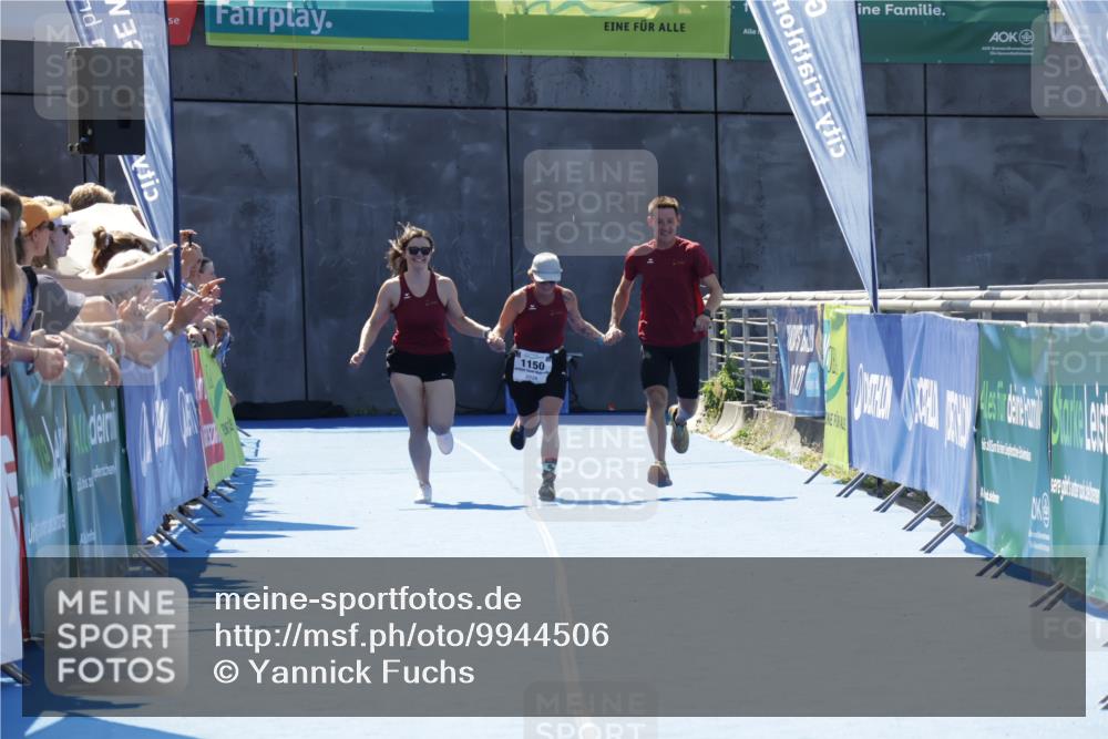09.08.2026 - GEWOBA Citytriathlon Bremen Yannick Fuchs http://msf.ph/oto/9944506 09.08.2026 14:18:23 Ziel  meine-sportfotos.de