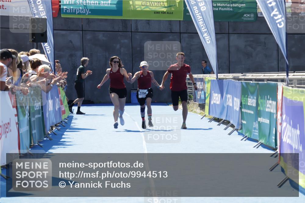 09.08.2026 - GEWOBA Citytriathlon Bremen Yannick Fuchs http://msf.ph/oto/9944513 09.08.2026 14:18:24 Ziel 1150 meine-sportfotos.de