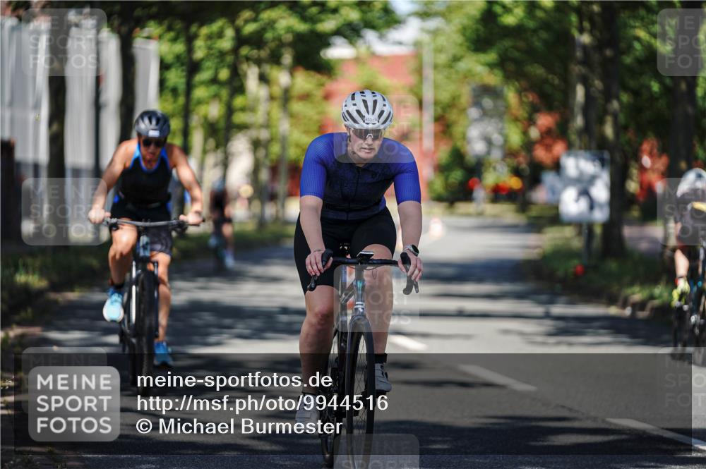 09.08.2026 - GEWOBA Citytriathlon Bremen Michael Burmester http://msf.ph/oto/9944516 09.08.2026 10:33:47 Radfahren 215, 280, 455, 474, 492, 510, 532 meine-sportfotos.de