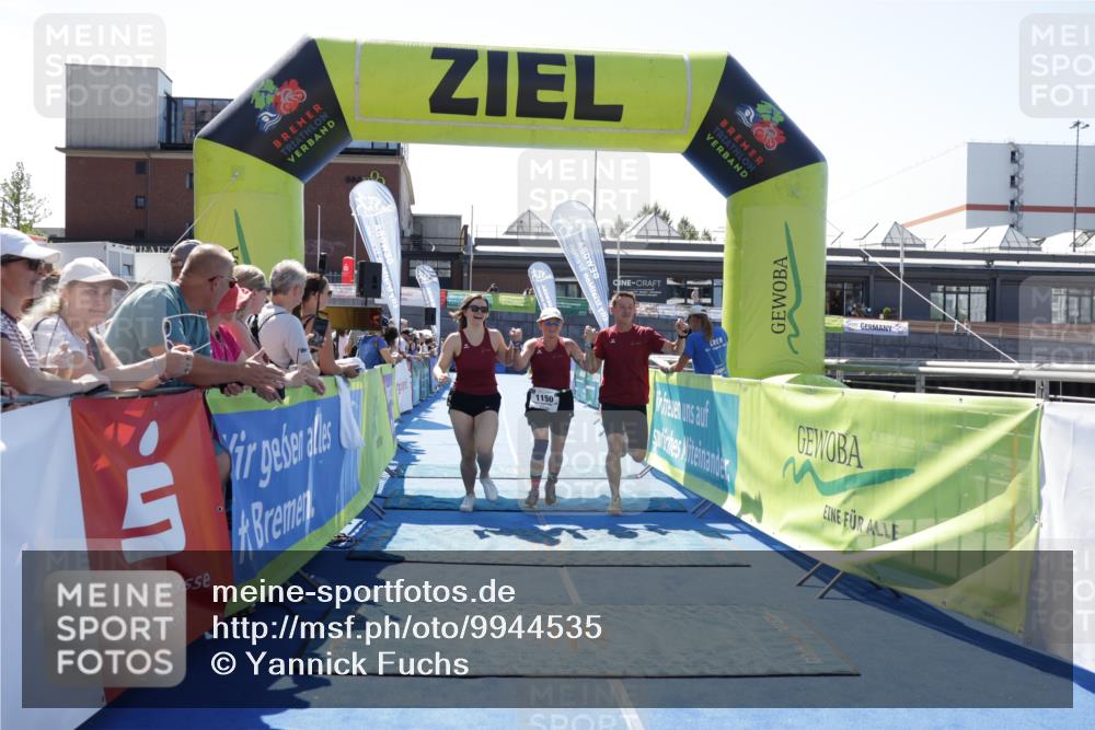 09.08.2026 - GEWOBA Citytriathlon Bremen Yannick Fuchs http://msf.ph/oto/9944535 09.08.2026 14:18:29 Ziel 1150 meine-sportfotos.de