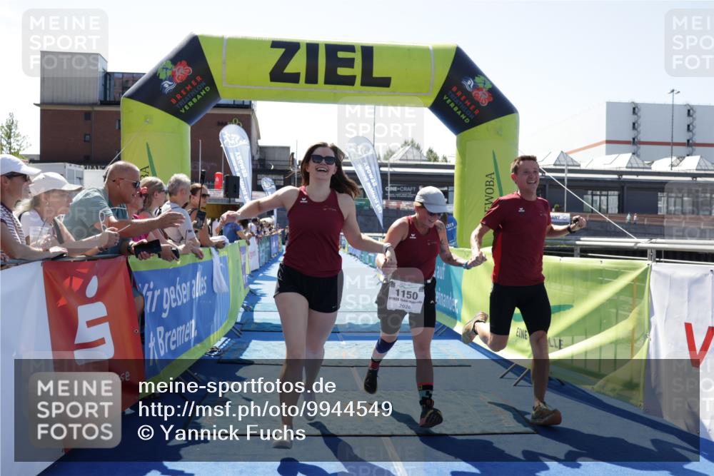 09.08.2026 - GEWOBA Citytriathlon Bremen Yannick Fuchs http://msf.ph/oto/9944549 09.08.2026 14:18:31 Ziel 1150 meine-sportfotos.de