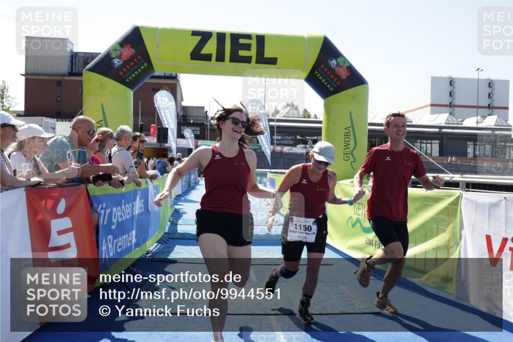 09.08.2026 - GEWOBA Citytriathlon Bremen Yannick Fuchs http://msf.ph/oto/9944551 09.08.2026 14:18:31 Ziel 1150 meine-sportfotos.de