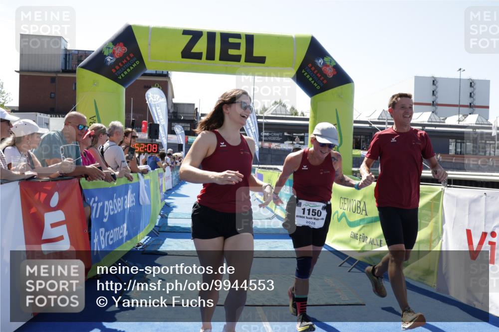 09.08.2026 - GEWOBA Citytriathlon Bremen Yannick Fuchs http://msf.ph/oto/9944553 09.08.2026 14:18:31 Ziel 1150 meine-sportfotos.de