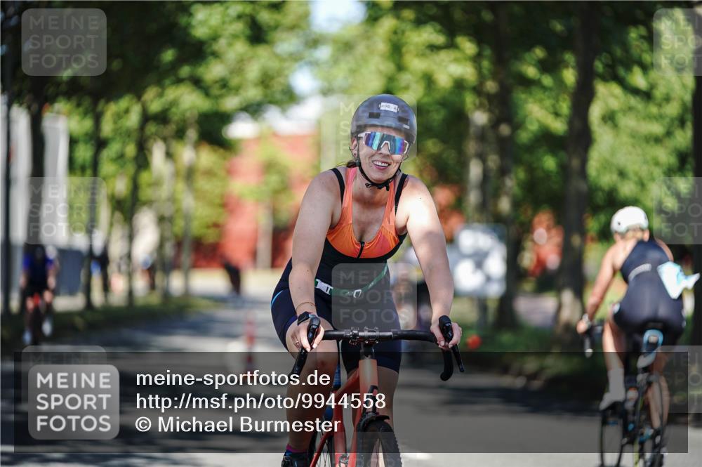 09.08.2026 - GEWOBA Citytriathlon Bremen Michael Burmester http://msf.ph/oto/9944558 09.08.2026 10:34:04 Radfahren 292, 306, 448, 490, 495, 522, 531 meine-sportfotos.de