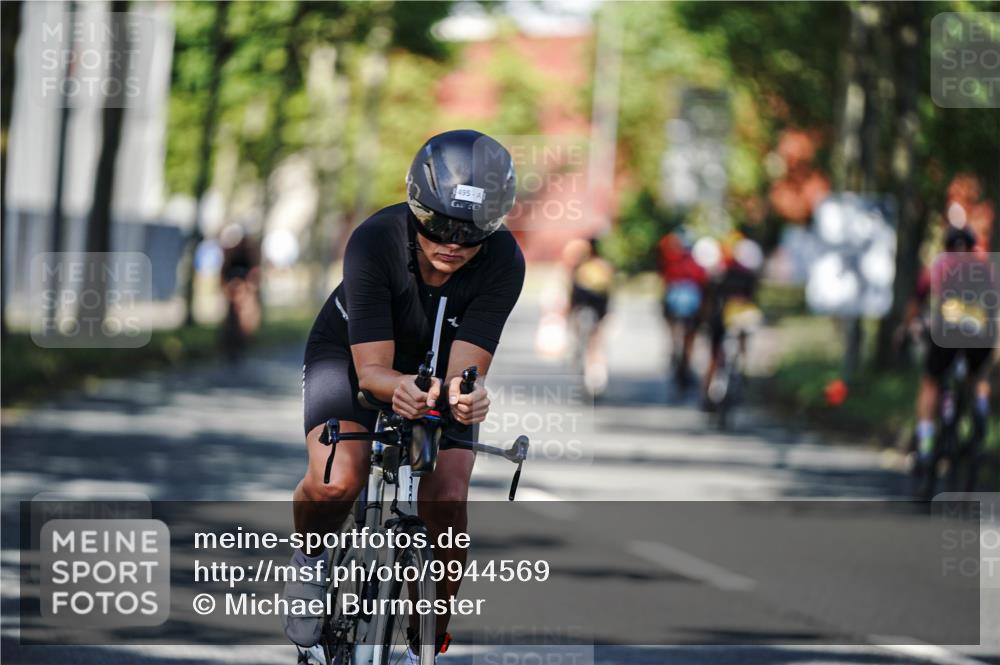 09.08.2026 - GEWOBA Citytriathlon Bremen Michael Burmester http://msf.ph/oto/9944569 09.08.2026 10:34:13 Radfahren 292, 306, 477, 495 meine-sportfotos.de