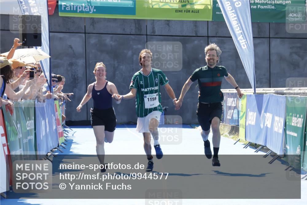 09.08.2026 - GEWOBA Citytriathlon Bremen Yannick Fuchs http://msf.ph/oto/9944577 09.08.2026 14:18:43 Ziel 790, 1159 meine-sportfotos.de