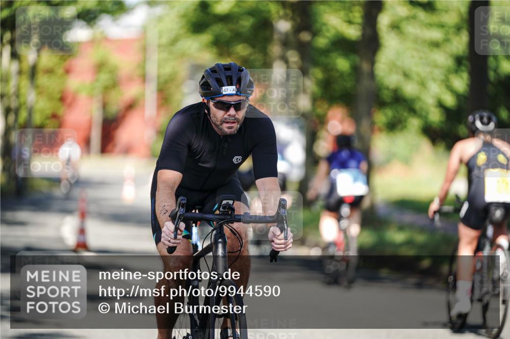 09.08.2026 - GEWOBA Citytriathlon Bremen Michael Burmester http://msf.ph/oto/9944590 09.08.2026 10:34:30 Radfahren 47, 386 meine-sportfotos.de