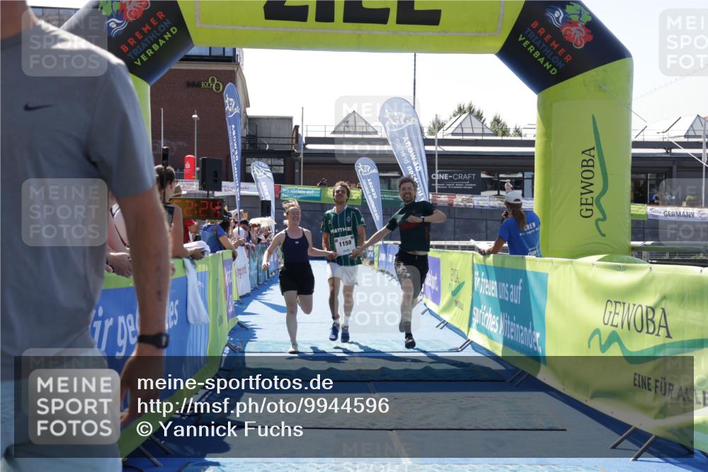 09.08.2026 - GEWOBA Citytriathlon Bremen Yannick Fuchs http://msf.ph/oto/9944596 09.08.2026 14:18:46 Ziel 1159 meine-sportfotos.de