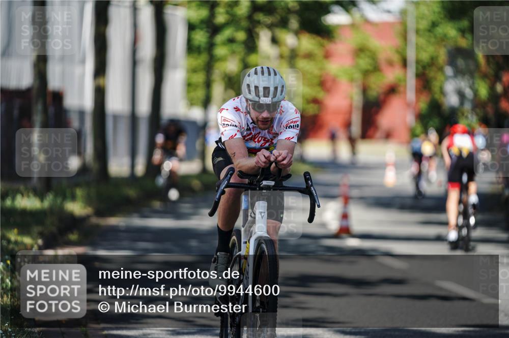 09.08.2026 - GEWOBA Citytriathlon Bremen Michael Burmester http://msf.ph/oto/9944600 09.08.2026 10:34:37 Radfahren 47, 99, 193, 367, 386, 521 meine-sportfotos.de