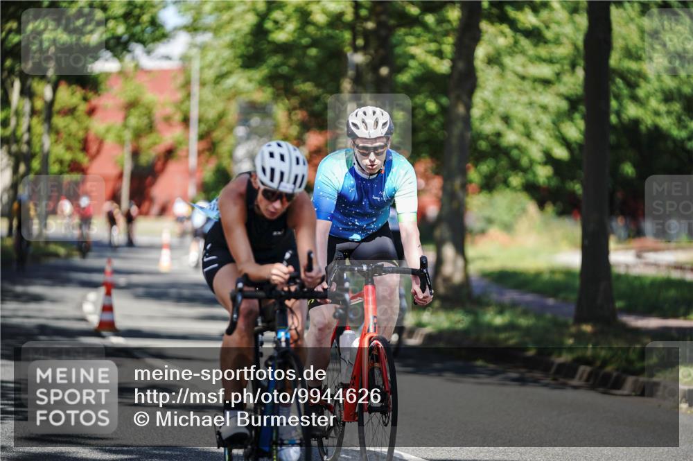 09.08.2026 - GEWOBA Citytriathlon Bremen Michael Burmester http://msf.ph/oto/9944626 09.08.2026 10:34:49 Radfahren 95, 99, 137, 193, 207, 209, 367, 399, 439, 461, 501, 521 meine-sportfotos.de
