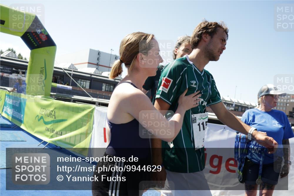 09.08.2026 - GEWOBA Citytriathlon Bremen Yannick Fuchs http://msf.ph/oto/9944629 09.08.2026 14:18:51 Ziel 1159 meine-sportfotos.de