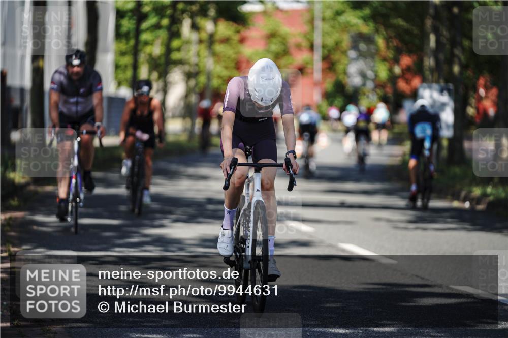 09.08.2026 - GEWOBA Citytriathlon Bremen Michael Burmester http://msf.ph/oto/9944631 09.08.2026 10:34:50 Radfahren 95, 99, 137, 193, 207, 209, 367, 399, 439, 461, 501, 514, 521 meine-sportfotos.de