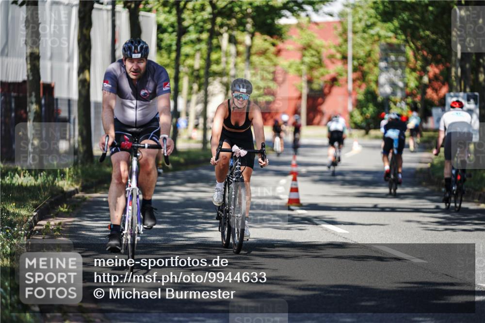 09.08.2026 - GEWOBA Citytriathlon Bremen Michael Burmester http://msf.ph/oto/9944633 09.08.2026 10:34:51 Radfahren 95, 99, 137, 193, 207, 209, 367, 399, 439, 461, 501, 514, 521 meine-sportfotos.de