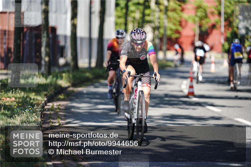 09.08.2026 - GEWOBA Citytriathlon Bremen Michael Burmester http://msf.ph/oto/9944656 09.08.2026 10:34:59 Radfahren 95, 137, 207, 209, 399, 439, 461, 501, 513, 514 meine-sportfotos.de