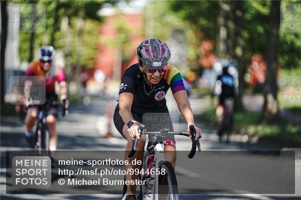 09.08.2026 - GEWOBA Citytriathlon Bremen Michael Burmester http://msf.ph/oto/9944658 09.08.2026 10:35:00 Radfahren 95, 137, 207, 209, 399, 439, 461, 501, 513, 514 meine-sportfotos.de