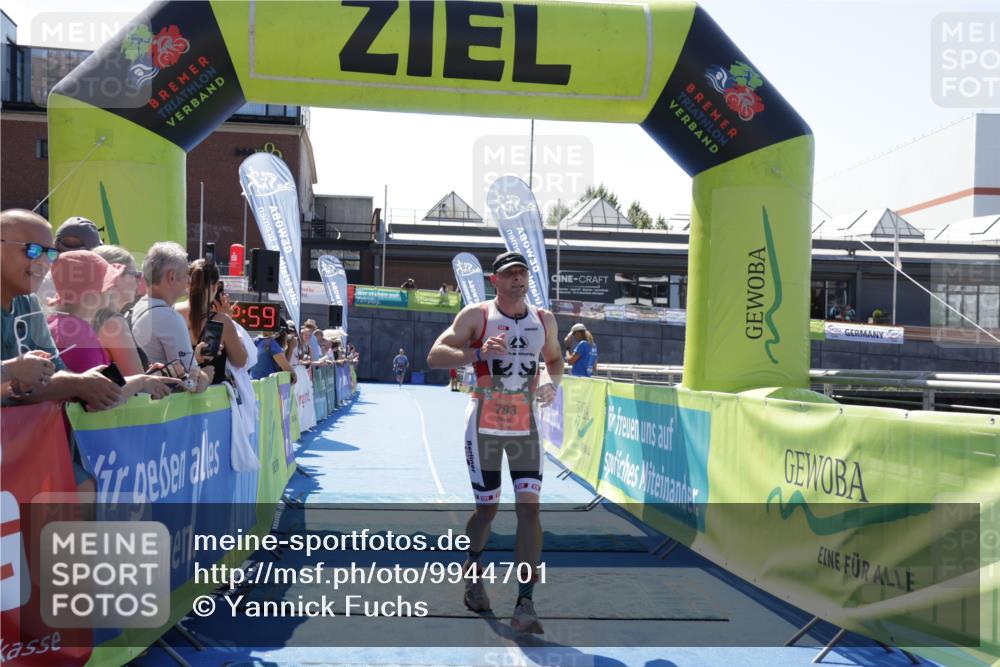 09.08.2026 - GEWOBA Citytriathlon Bremen Yannick Fuchs http://msf.ph/oto/9944701 09.08.2026 14:19:21 Ziel 558, 730, 783 meine-sportfotos.de