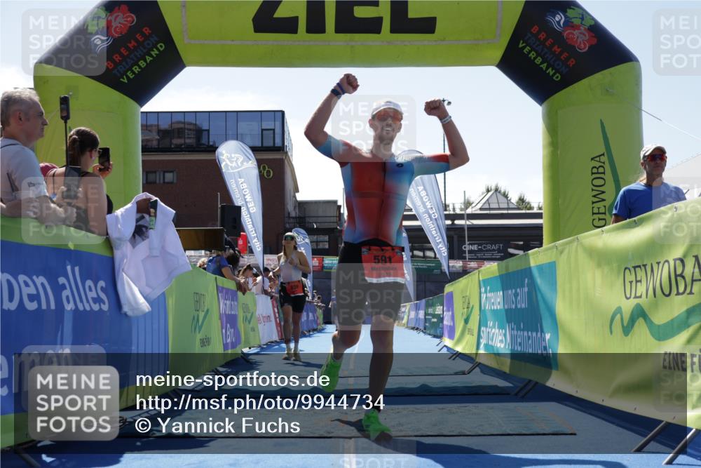 09.08.2026 - GEWOBA Citytriathlon Bremen Yannick Fuchs http://msf.ph/oto/9944734 09.08.2026 14:19:44 Ziel 591, 938 meine-sportfotos.de