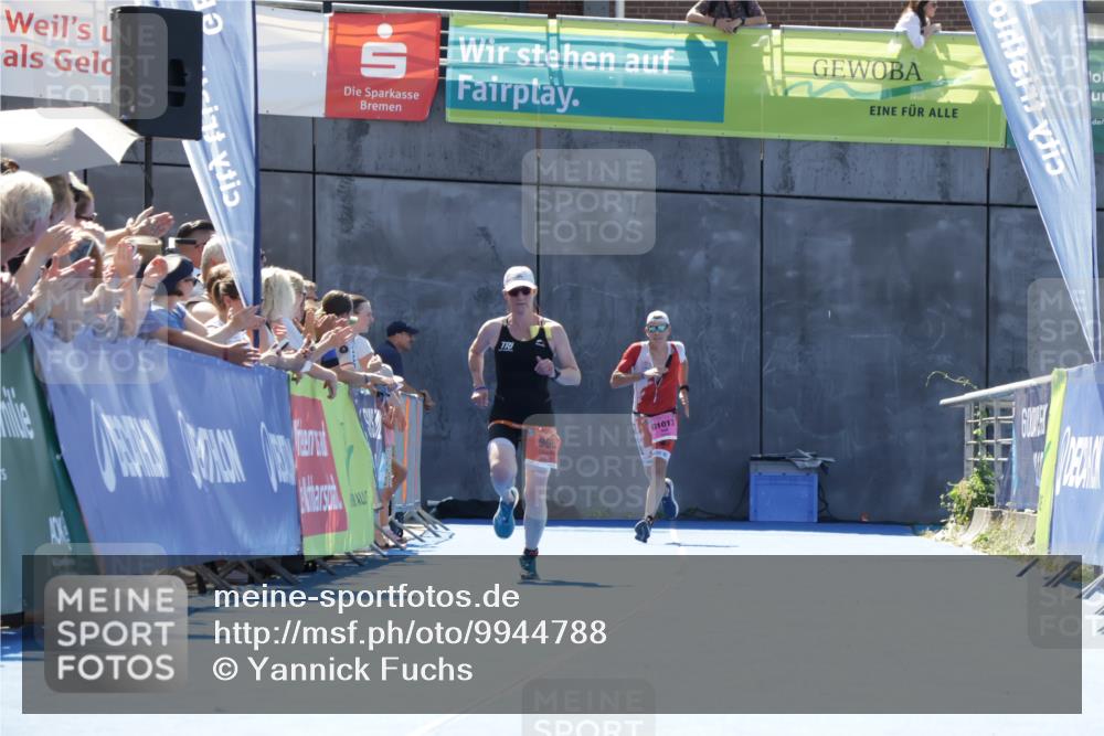 09.08.2026 - GEWOBA Citytriathlon Bremen Yannick Fuchs http://msf.ph/oto/9944788 09.08.2026 14:20:21 Ziel  meine-sportfotos.de
