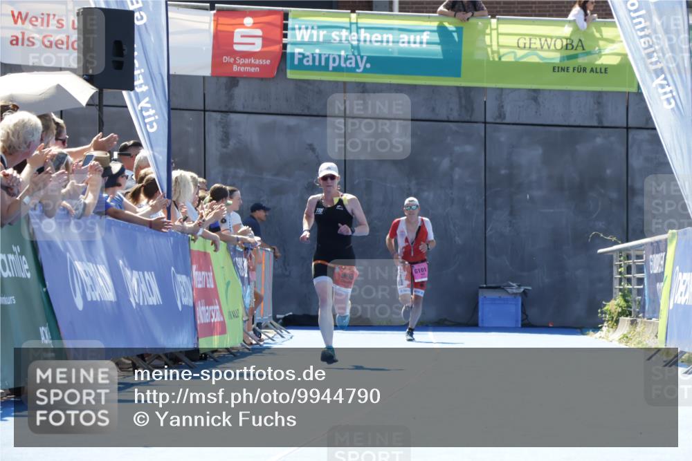 09.08.2026 - GEWOBA Citytriathlon Bremen Yannick Fuchs http://msf.ph/oto/9944790 09.08.2026 14:20:22 Ziel  meine-sportfotos.de