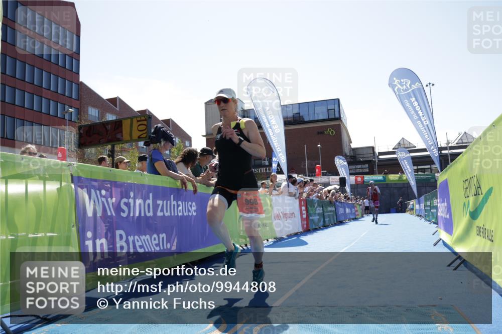 09.08.2026 - GEWOBA Citytriathlon Bremen Yannick Fuchs http://msf.ph/oto/9944808 09.08.2026 14:20:27 Ziel 998, 1013, 1013 meine-sportfotos.de