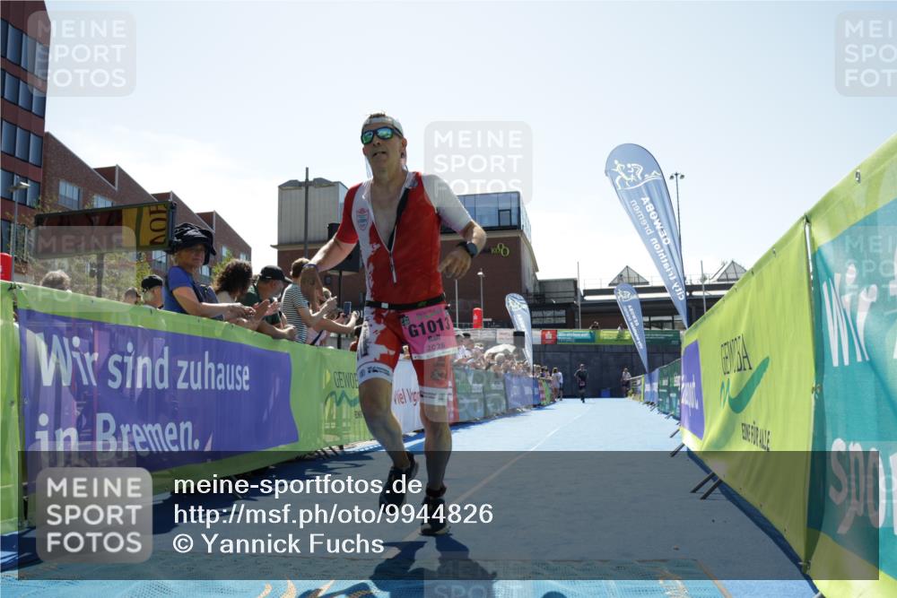 09.08.2026 - GEWOBA Citytriathlon Bremen Yannick Fuchs http://msf.ph/oto/9944826 09.08.2026 14:20:30 Ziel 998, 1013, 1013 meine-sportfotos.de