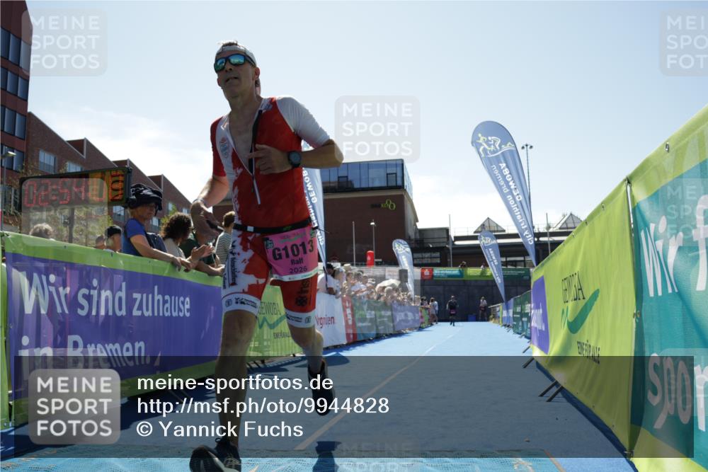 09.08.2026 - GEWOBA Citytriathlon Bremen Yannick Fuchs http://msf.ph/oto/9944828 09.08.2026 14:20:31 Ziel 998, 1013, 1013 meine-sportfotos.de