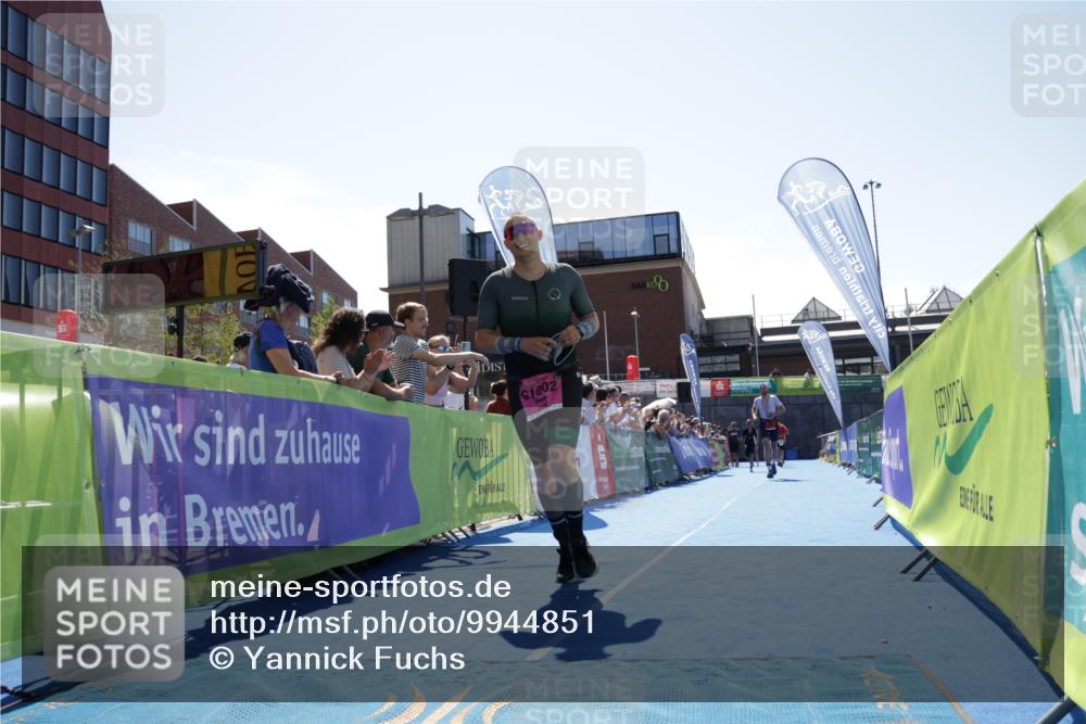09.08.2026 - GEWOBA Citytriathlon Bremen Yannick Fuchs http://msf.ph/oto/9944851 09.08.2026 14:20:38 Ziel 582, 1002, 1002 meine-sportfotos.de
