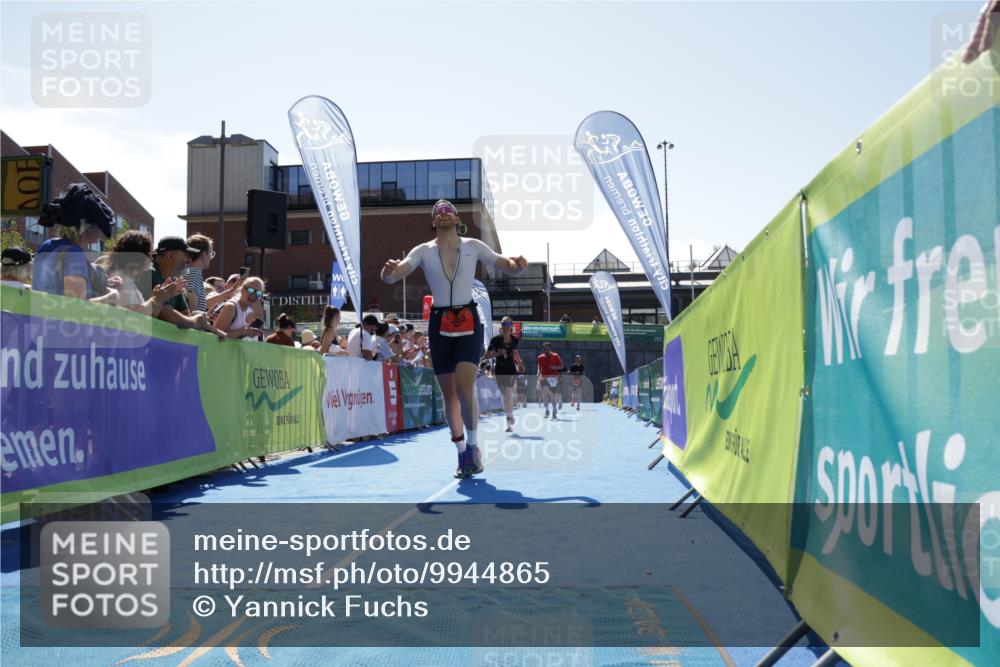 09.08.2026 - GEWOBA Citytriathlon Bremen Yannick Fuchs http://msf.ph/oto/9944865 09.08.2026 14:20:42 Ziel 582, 994, 1002, 1002, 1154 meine-sportfotos.de