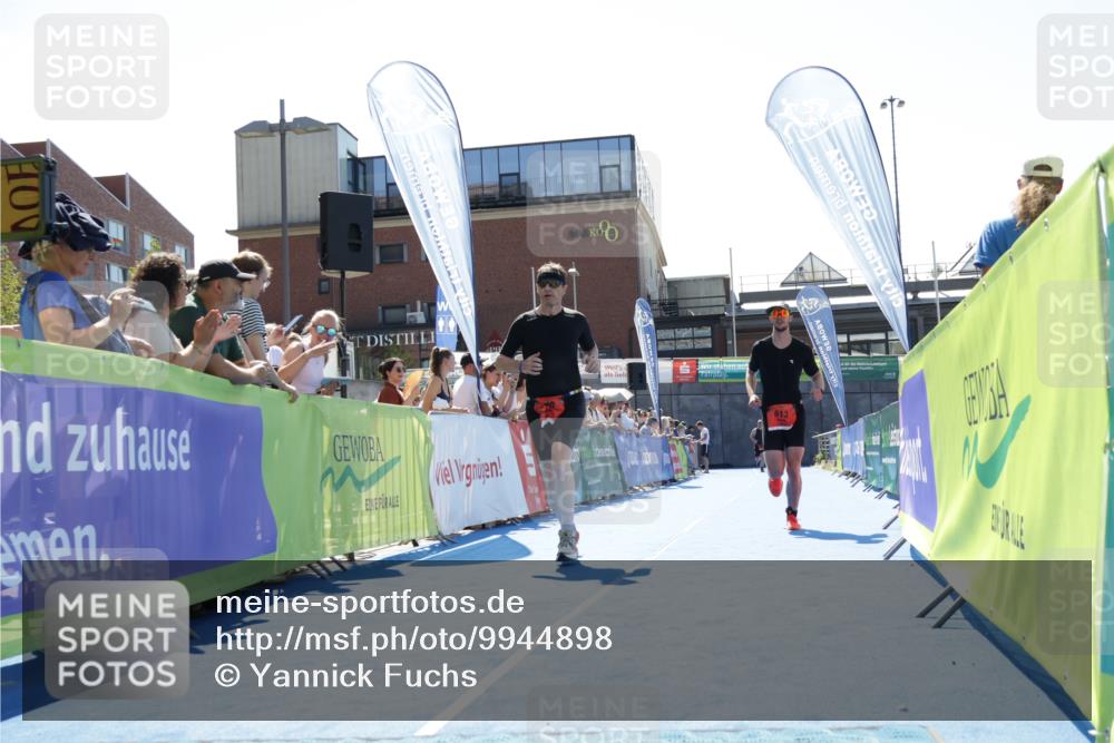 09.08.2026 - GEWOBA Citytriathlon Bremen Yannick Fuchs http://msf.ph/oto/9944898 09.08.2026 14:20:48 Ziel 582, 613, 848, 994, 1154 meine-sportfotos.de