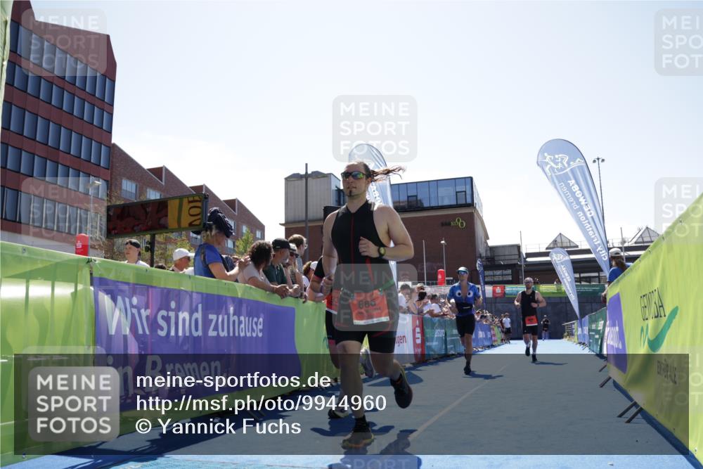 09.08.2026 - GEWOBA Citytriathlon Bremen Yannick Fuchs http://msf.ph/oto/9944960 09.08.2026 14:21:00 Ziel 615, 686, 806, 809, 935 meine-sportfotos.de