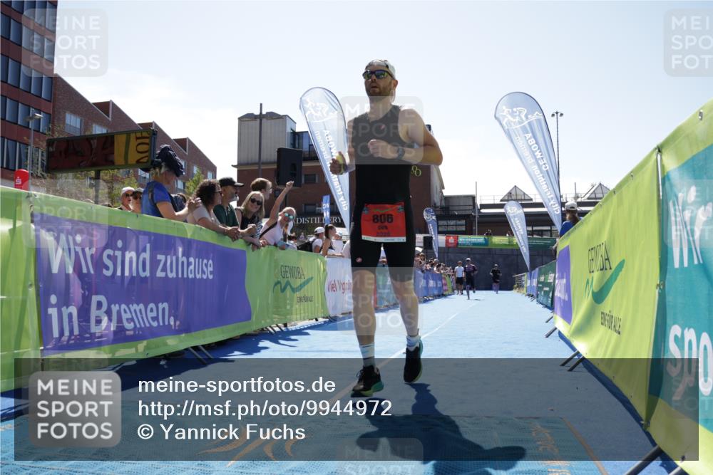 09.08.2026 - GEWOBA Citytriathlon Bremen Yannick Fuchs http://msf.ph/oto/9944972 09.08.2026 14:21:02 Ziel 615, 686, 806, 809, 935 meine-sportfotos.de