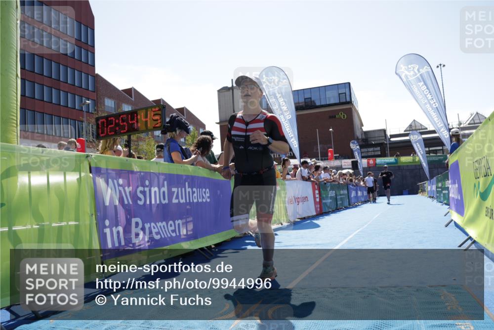 09.08.2026 - GEWOBA Citytriathlon Bremen Yannick Fuchs http://msf.ph/oto/9944996 09.08.2026 14:21:08 Ziel 589, 806 meine-sportfotos.de
