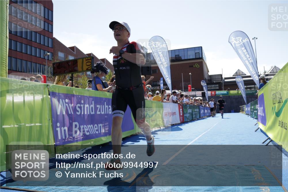 09.08.2026 - GEWOBA Citytriathlon Bremen Yannick Fuchs http://msf.ph/oto/9944997 09.08.2026 14:21:08 Ziel 589, 806 meine-sportfotos.de