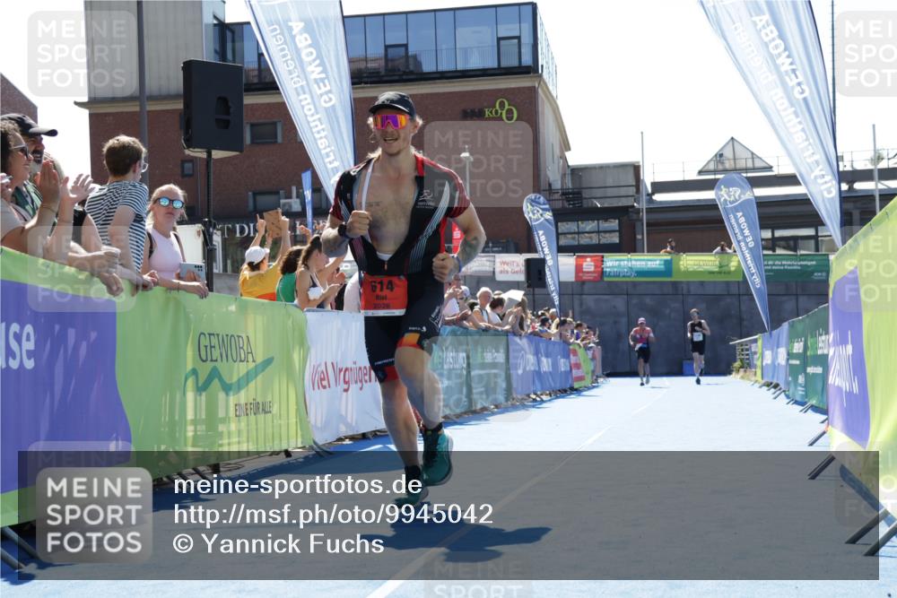 09.08.2026 - GEWOBA Citytriathlon Bremen Yannick Fuchs http://msf.ph/oto/9945042 09.08.2026 14:21:27 Ziel 614 meine-sportfotos.de