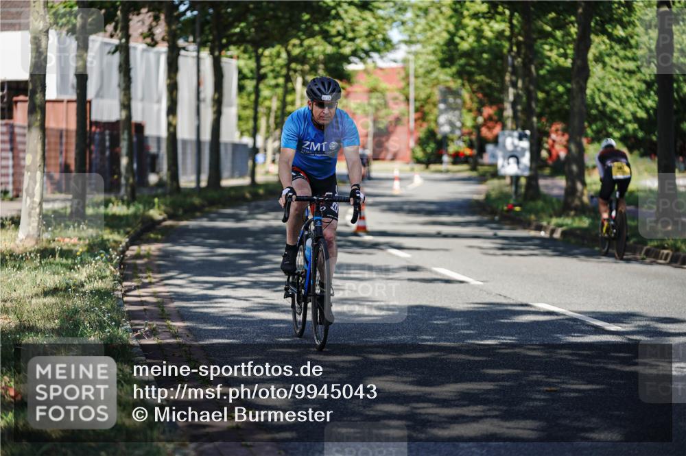 09.08.2026 - GEWOBA Citytriathlon Bremen Michael Burmester http://msf.ph/oto/9945043 09.08.2026 10:37:05 Radfahren 13, 31, 33, 55, 85, 111, 155, 205, 247, 451 meine-sportfotos.de