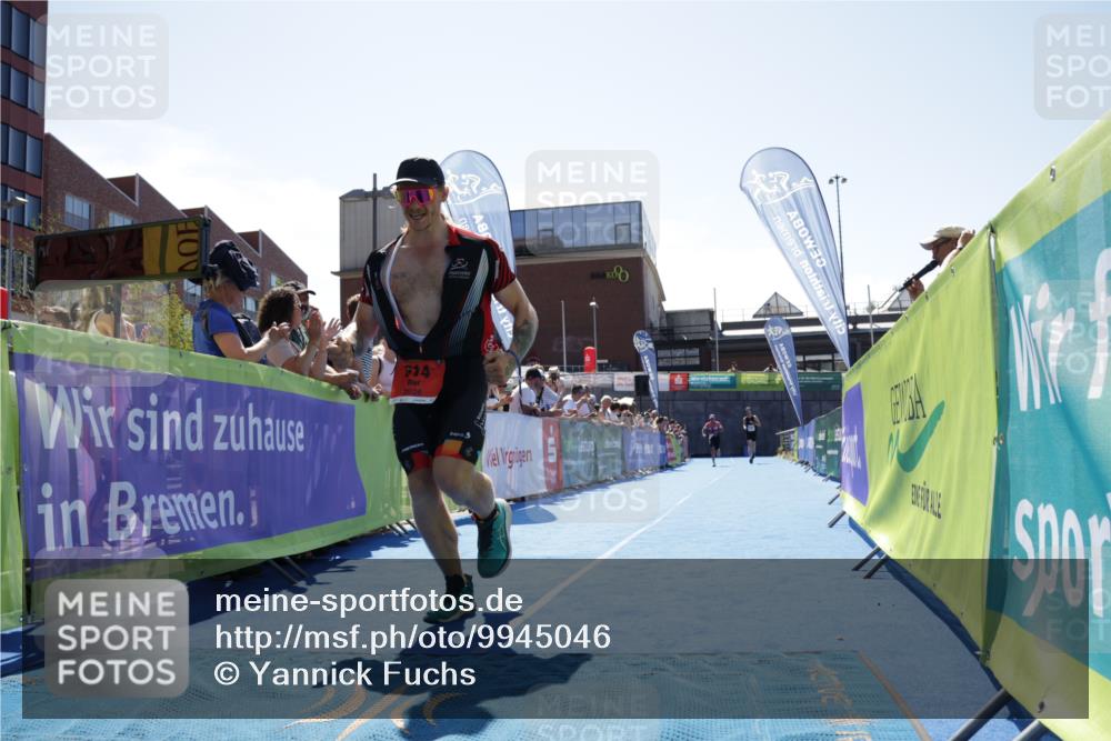 09.08.2026 - GEWOBA Citytriathlon Bremen Yannick Fuchs http://msf.ph/oto/9945046 09.08.2026 14:21:28 Ziel 614 meine-sportfotos.de