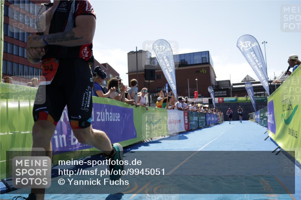 09.08.2026 - GEWOBA Citytriathlon Bremen Yannick Fuchs http://msf.ph/oto/9945051 09.08.2026 14:21:28 Ziel 614 meine-sportfotos.de