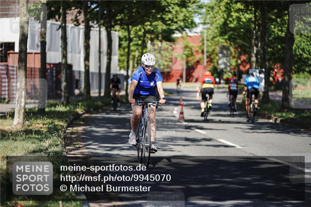 09.08.2026 - GEWOBA Citytriathlon Bremen Michael Burmester http://msf.ph/oto/9945070 09.08.2026 10:37:21 Radfahren 53, 61, 113, 287, 451, 459 meine-sportfotos.de