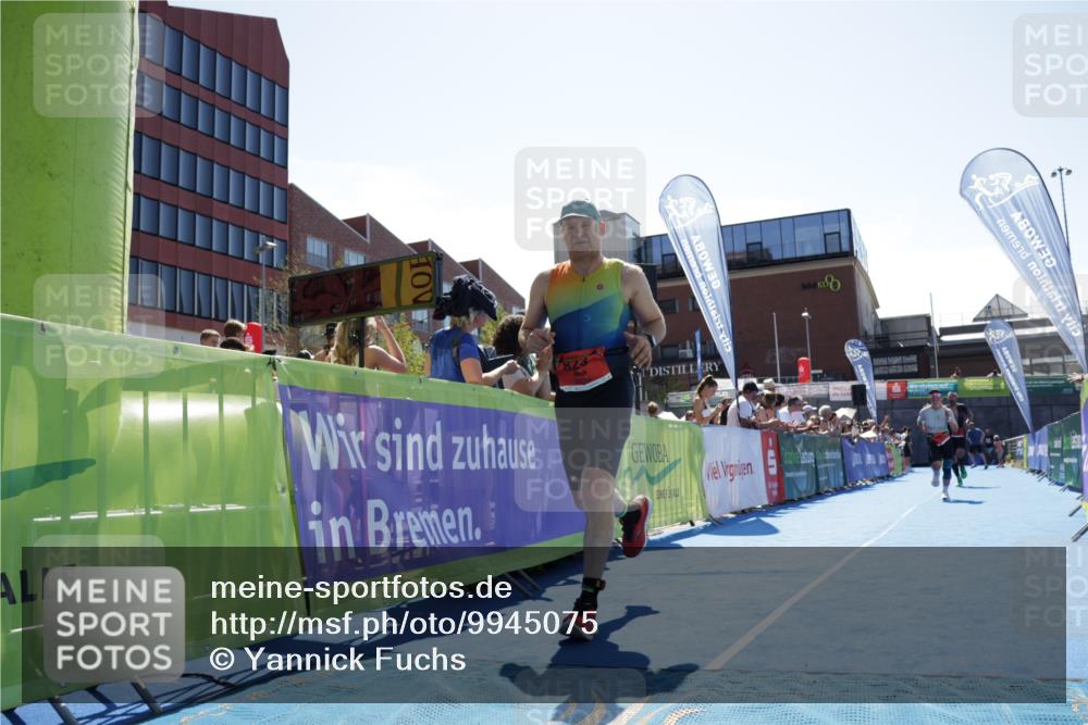 09.08.2026 - GEWOBA Citytriathlon Bremen Yannick Fuchs http://msf.ph/oto/9945075 09.08.2026 14:21:45 Ziel 792, 823, 981 meine-sportfotos.de