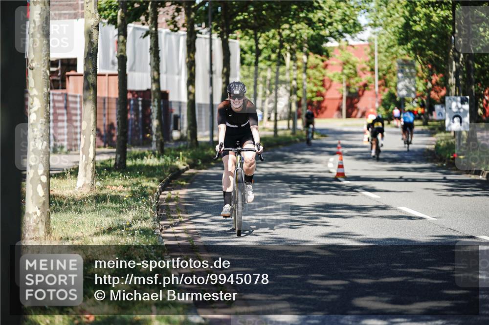 09.08.2026 - GEWOBA Citytriathlon Bremen Michael Burmester http://msf.ph/oto/9945078 09.08.2026 10:37:24 Radfahren 53, 61, 113, 287, 434, 451, 459 meine-sportfotos.de