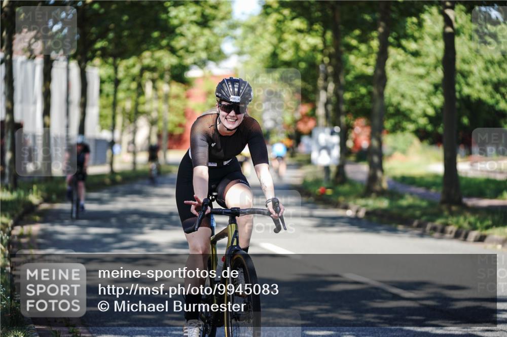 09.08.2026 - GEWOBA Citytriathlon Bremen Michael Burmester http://msf.ph/oto/9945083 09.08.2026 10:37:25 Radfahren 53, 61, 113, 185, 287, 434, 459 meine-sportfotos.de