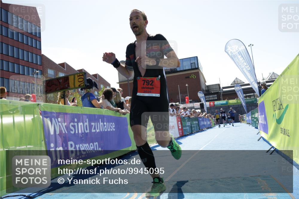09.08.2026 - GEWOBA Citytriathlon Bremen Yannick Fuchs http://msf.ph/oto/9945095 09.08.2026 14:21:50 Ziel 792, 823, 981, 1133 meine-sportfotos.de