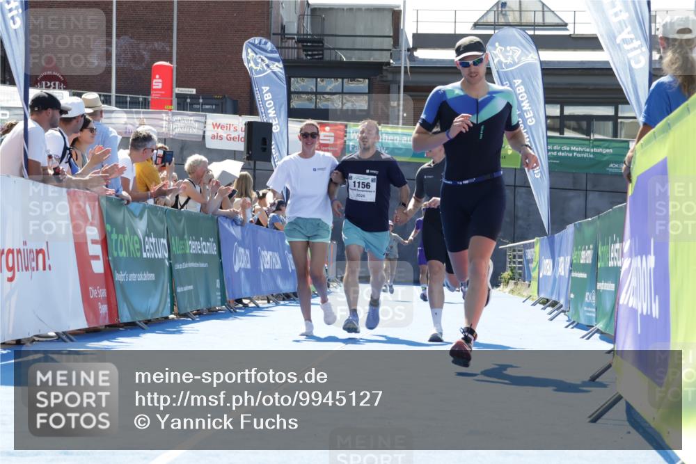 09.08.2026 - GEWOBA Citytriathlon Bremen Yannick Fuchs http://msf.ph/oto/9945127 09.08.2026 14:21:56 Ziel 630, 1133, 1156 meine-sportfotos.de