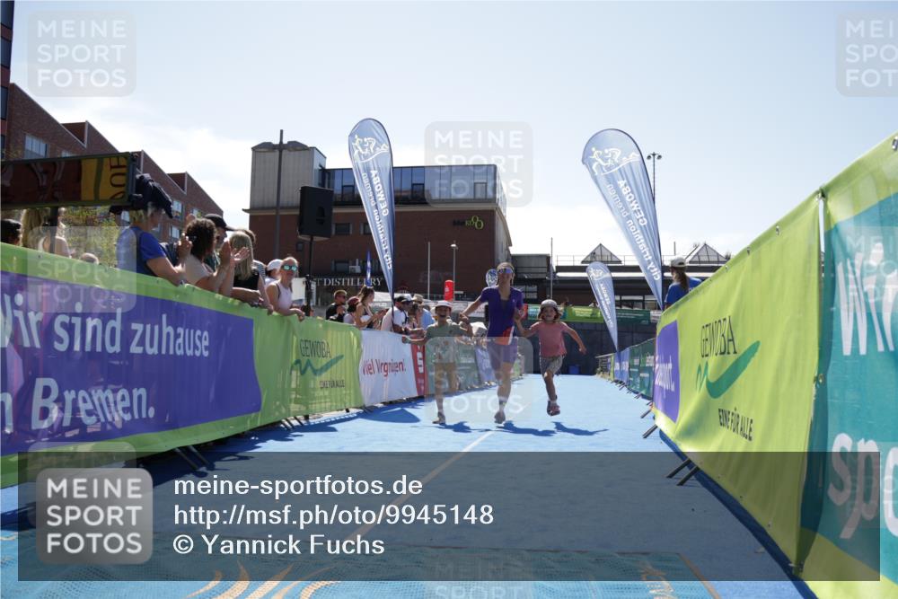 09.08.2026 - GEWOBA Citytriathlon Bremen Yannick Fuchs http://msf.ph/oto/9945148 09.08.2026 14:22:01 Ziel 630, 976, 1156 meine-sportfotos.de
