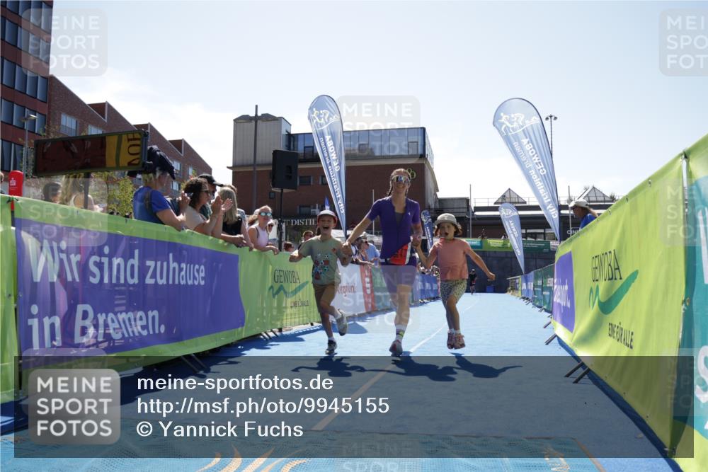 09.08.2026 - GEWOBA Citytriathlon Bremen Yannick Fuchs http://msf.ph/oto/9945155 09.08.2026 14:22:01 Ziel 630, 976, 1156 meine-sportfotos.de