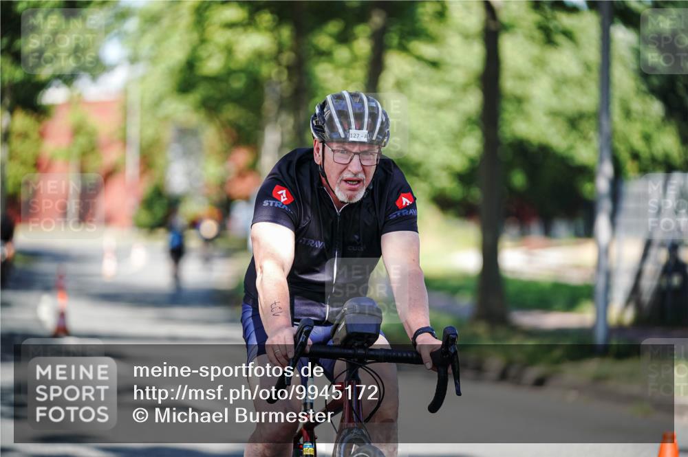 09.08.2026 - GEWOBA Citytriathlon Bremen Michael Burmester http://msf.ph/oto/9945172 09.08.2026 10:38:31 Radfahren 49, 127, 171, 183, 409, 424, 425, 435 meine-sportfotos.de