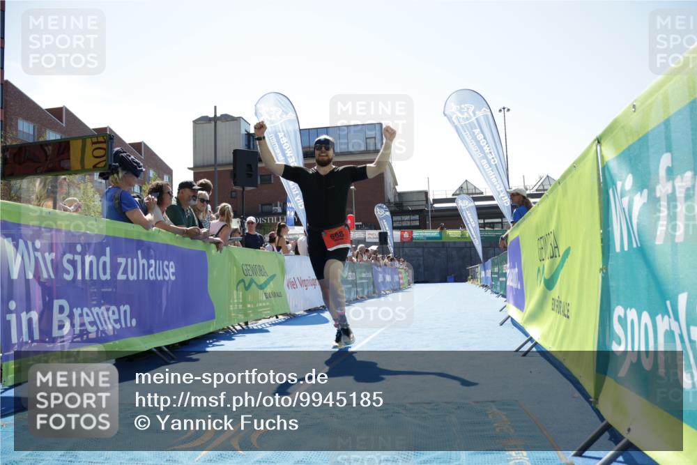 09.08.2026 - GEWOBA Citytriathlon Bremen Yannick Fuchs http://msf.ph/oto/9945185 09.08.2026 14:22:11 Ziel 568 meine-sportfotos.de
