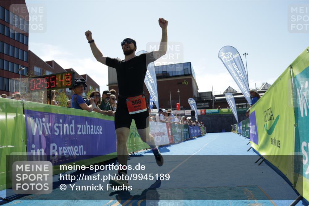 09.08.2026 - GEWOBA Citytriathlon Bremen Yannick Fuchs http://msf.ph/oto/9945189 09.08.2026 14:22:11 Ziel 568 meine-sportfotos.de